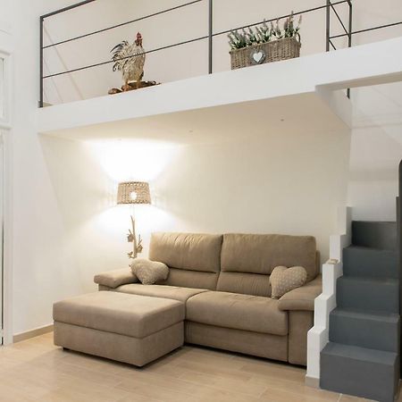 Casa Moneka Politeama Apartment Palermo Bagian luar foto