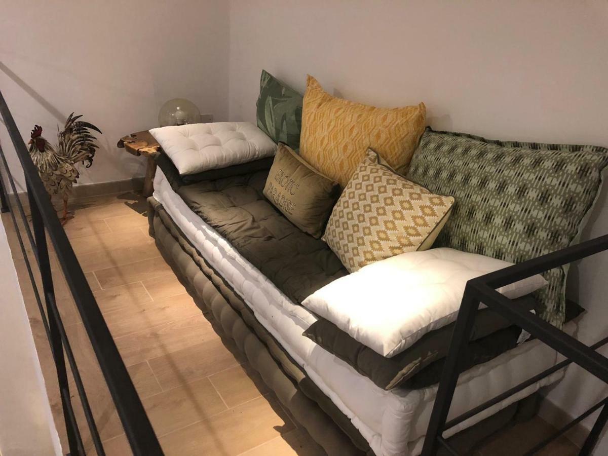 Casa Moneka Politeama Apartment Palermo Bagian luar foto